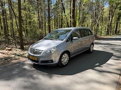 Opel Zafira - 1.8 Essentia
