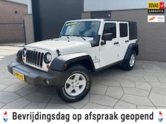 Jeep Wrangler Unlimited - 2.8 CRD High Sport | SUPER Vlotte 4x4 met diverse Acc.| Losse dakpanelen | afn.B. Trkhaak