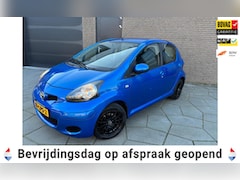 Toyota Aygo - 1.0-12V Comfort | 5 Drs |Metallic | Zwarte lm Vlg | winterset wielen| Reservewiel|