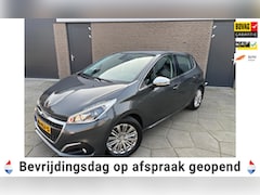 Peugeot 208 - 1.2 PureTech Allure|5 Drs|extreem mooi, weinig km s , 4x All-Season |