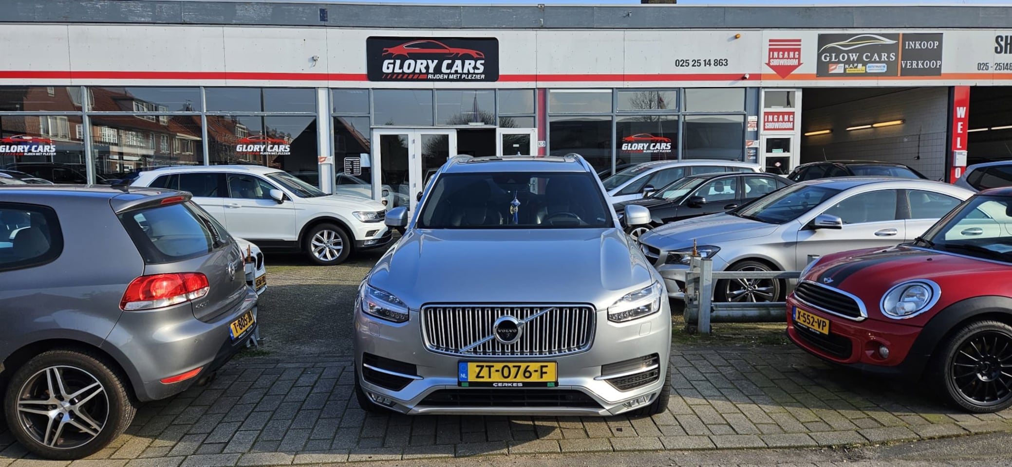 Volvo XC90 - 2.0 D5 AWD Inscription 2.0 D5 AWD Inscription - AutoWereld.nl
