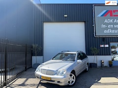 Mercedes-Benz C-klasse Combi - 240 Elegance 4-Matic 4x4/AUTOMAAT/STOELVERW/TREKHAAK/CRUISE