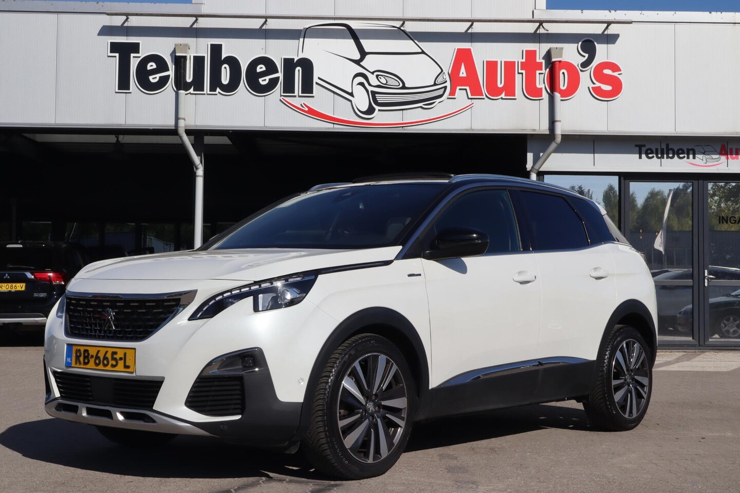 Peugeot 3008 - 1.2 PureTech GT Line | Panoramadak | Nieuwe Distributieriem | Camera | Carplay | Full Led - AutoWereld.nl