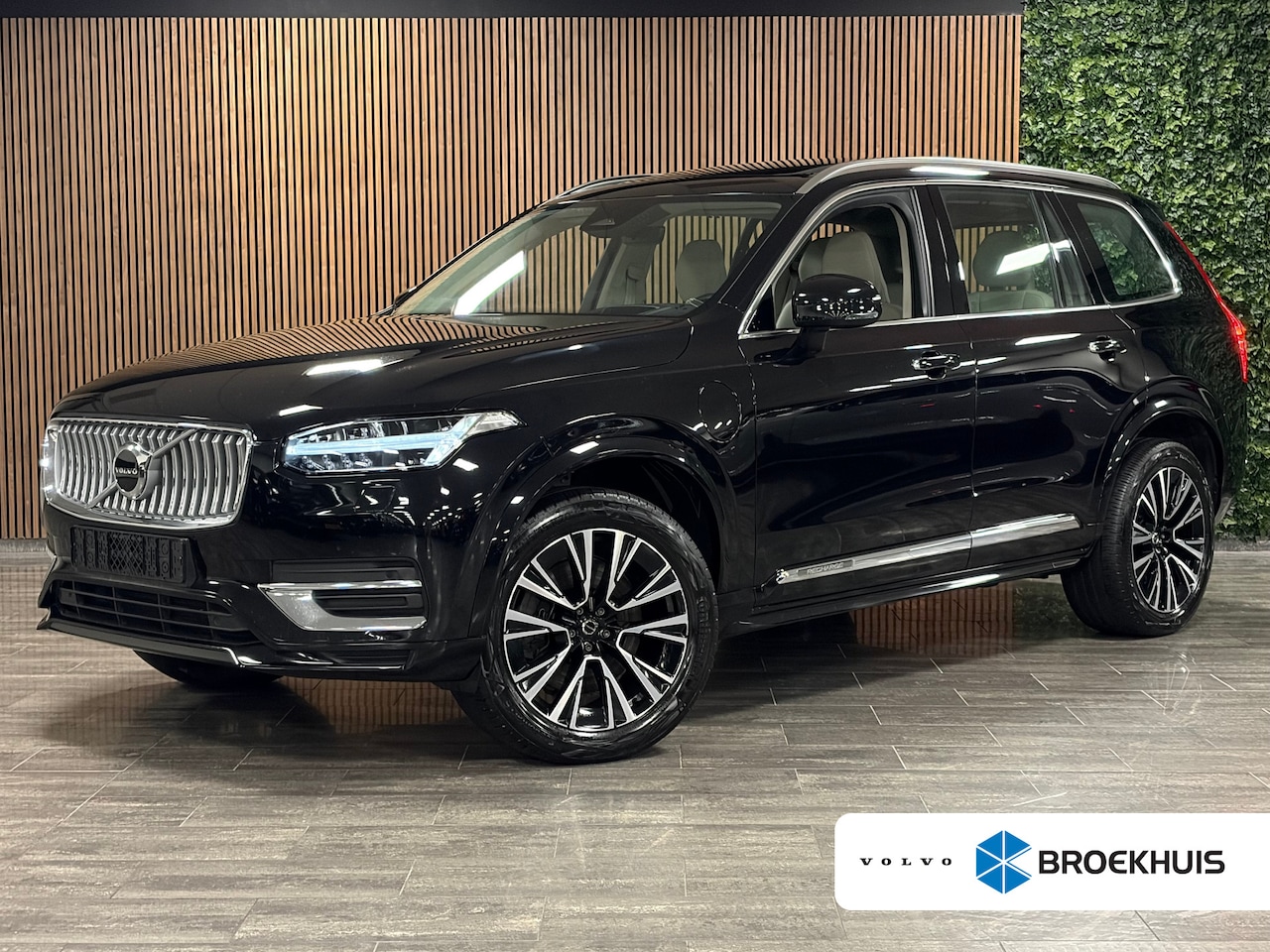 Volvo XC90 - T8 AWD Recharge Ultra Ultimate Bright | Head-Up Display | Harman Kardon | 455pk | Adaptiev - AutoWereld.nl