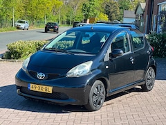 Toyota Aygo - 1.0-12V + automaat NAP