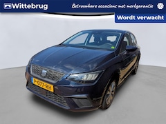 SEAT Ibiza - 1.0 EcoTSI Style / LED / Parkeersensoren Achterzijde / Trekhaak / Climate Control / 15'''L