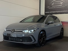 Volkswagen Golf - 1.4 eHybrid GTE Pano, ACC, HUD, Sfeerverlichting, Apple Carplay, Trekhaak, Dodehoek Detect