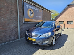 Opel Astra - 1.6 Edition