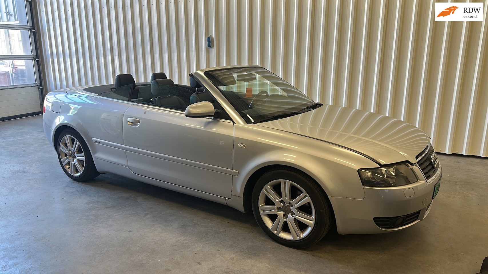 Audi A4 Cabriolet - 2.4 V6 Automaat - AutoWereld.nl