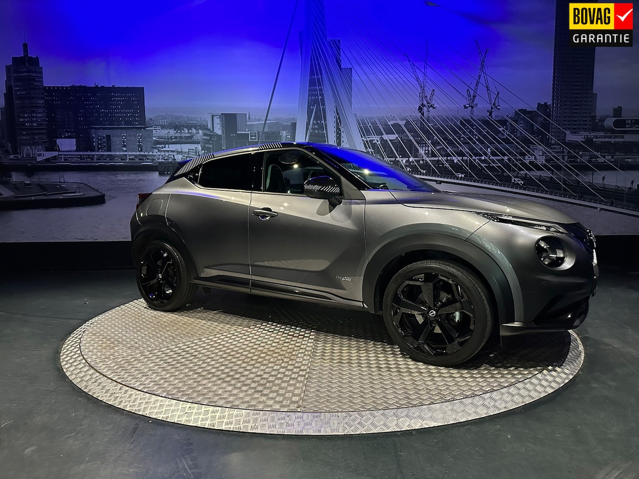 Nissan Juke - 1.6 Hybrid Premiere Edition *Navi*Camera*Trekhaak* - AutoWereld.nl