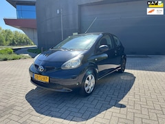 Toyota Aygo - 1.0-12V