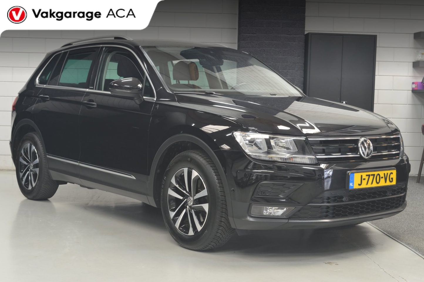 Volkswagen Tiguan - 1.5 TSI Comfortline Business IQ.DRIVE - AutoWereld.nl