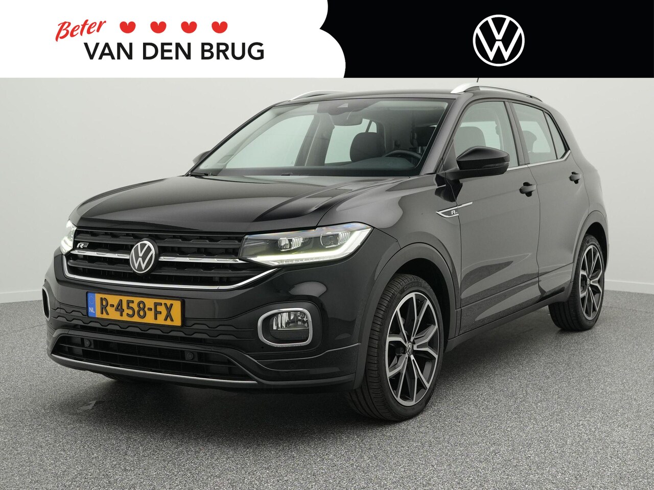Volkswagen T-Cross - R-Line 1.0 TSI 110 PK Automaat | LED | Adaptieve Cruise Control | DAB+ | Stoelverwarming | - AutoWereld.nl