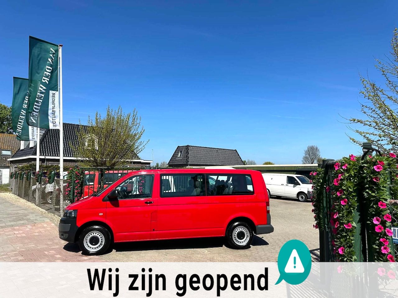 Volkswagen Transporter Kombi - 2.0 TDI L2H1 9 Pers. Automaat Marge - AutoWereld.nl