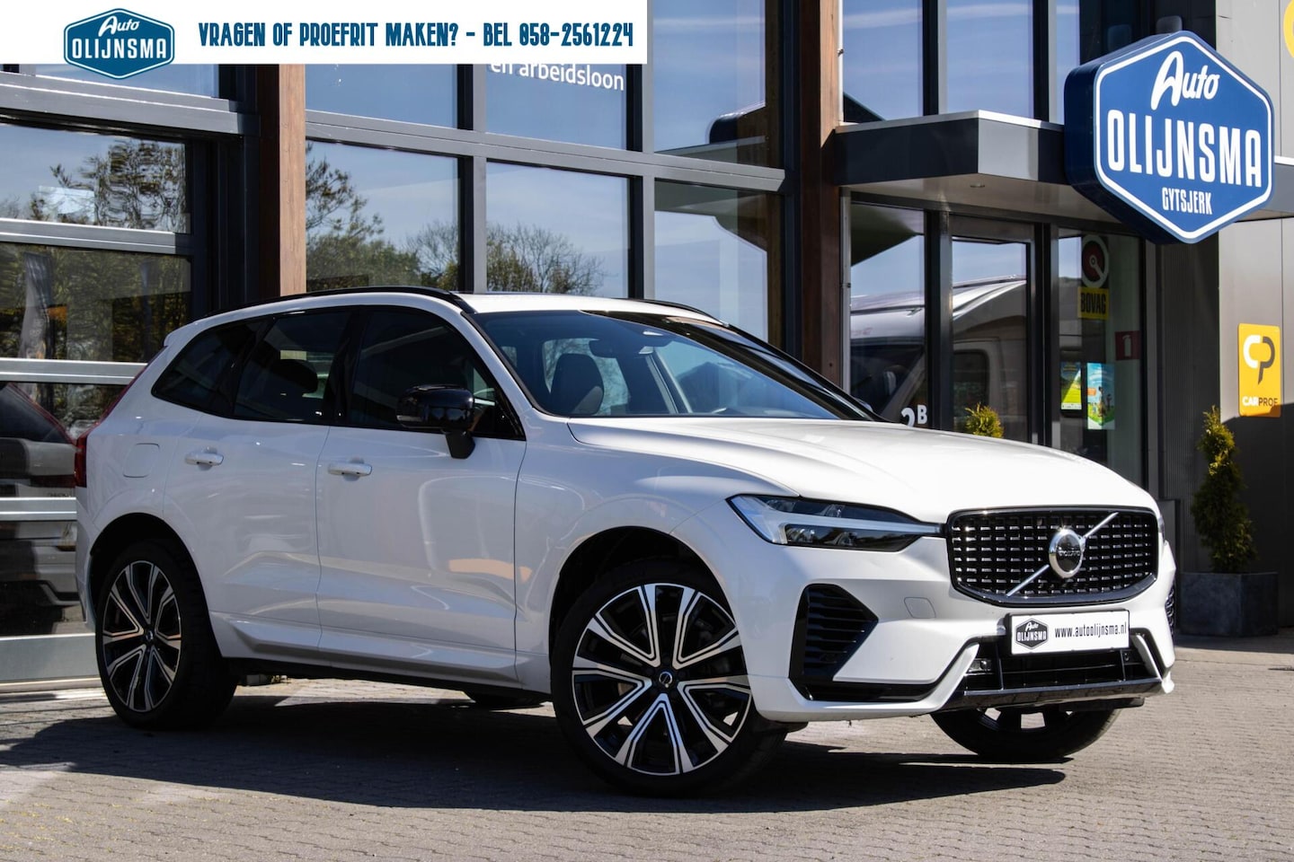 Volvo XC60 - 2.0 T6 PHEV AWD R-Design - AutoWereld.nl