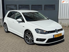 Volkswagen Golf - 1.4 TSI R-LINE BOM VOLL 6-VERS 18-INCH