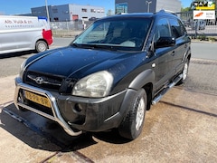 Hyundai Tucson - 2.0i Dynamic Airco|Elektr Ramen|