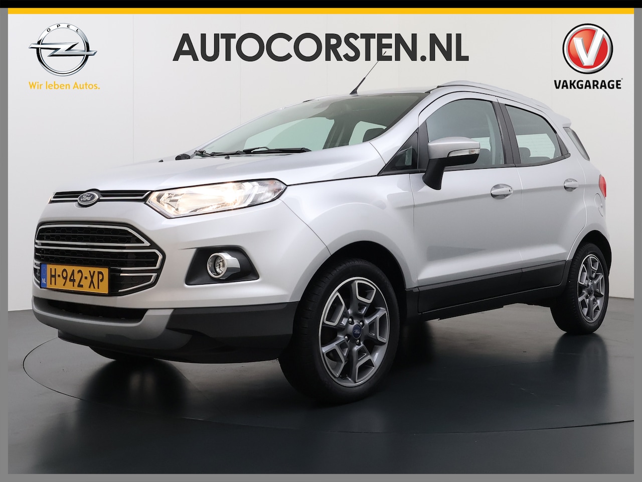 Ford EcoSport - 1.0T 126PK Navi Camera Ecc Stoelverwarming Cruise Control Bluetooth Pdc Titanium Verwarmde - AutoWereld.nl