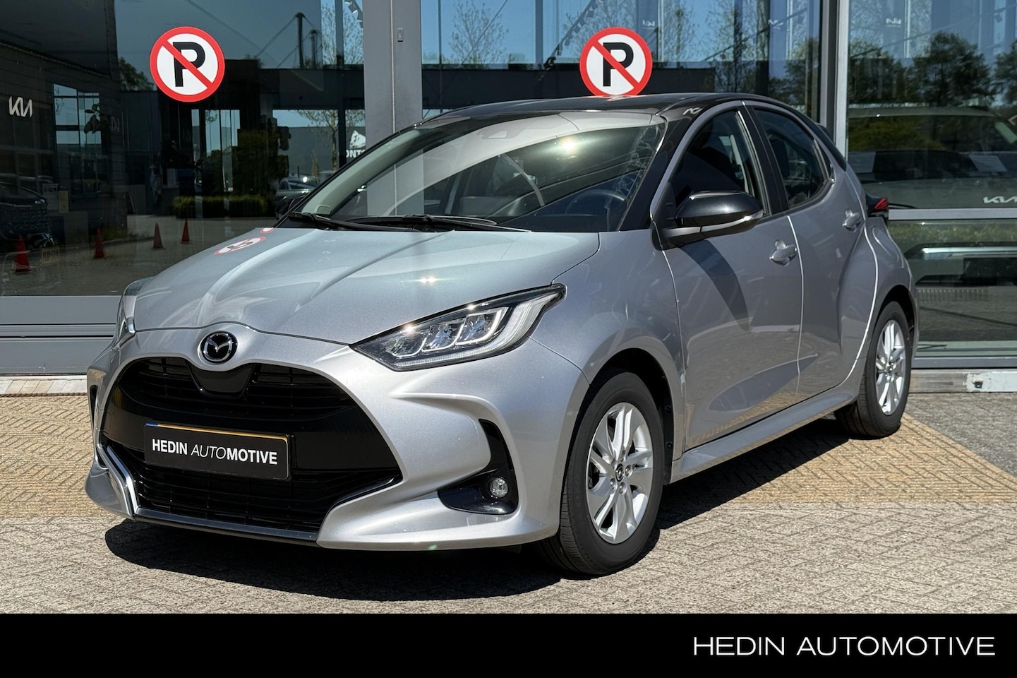 Mazda 2 Hybrid - 1.5 Agile | Achteruitrijcamera | Cruise control | Navi via App | Climate control | - AutoWereld.nl