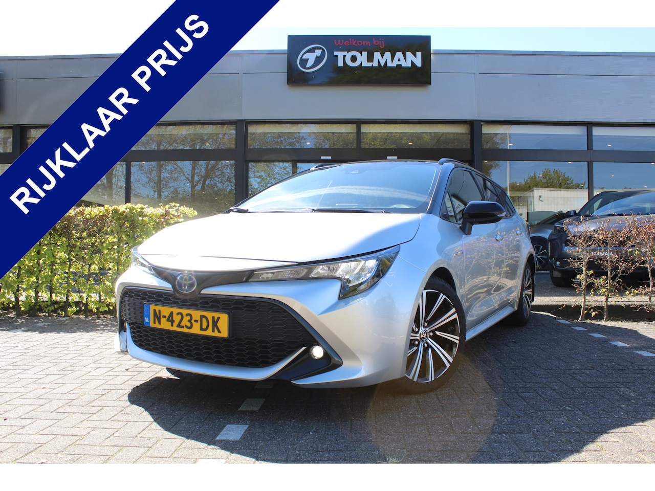 Toyota Corolla Touring Sports - 1.8 Hybrid Dynamic Bi-Tone | Rijklaar | HUD | Trekhaak | Stoel/Stuur-verw. | Camera | Appl - AutoWereld.nl