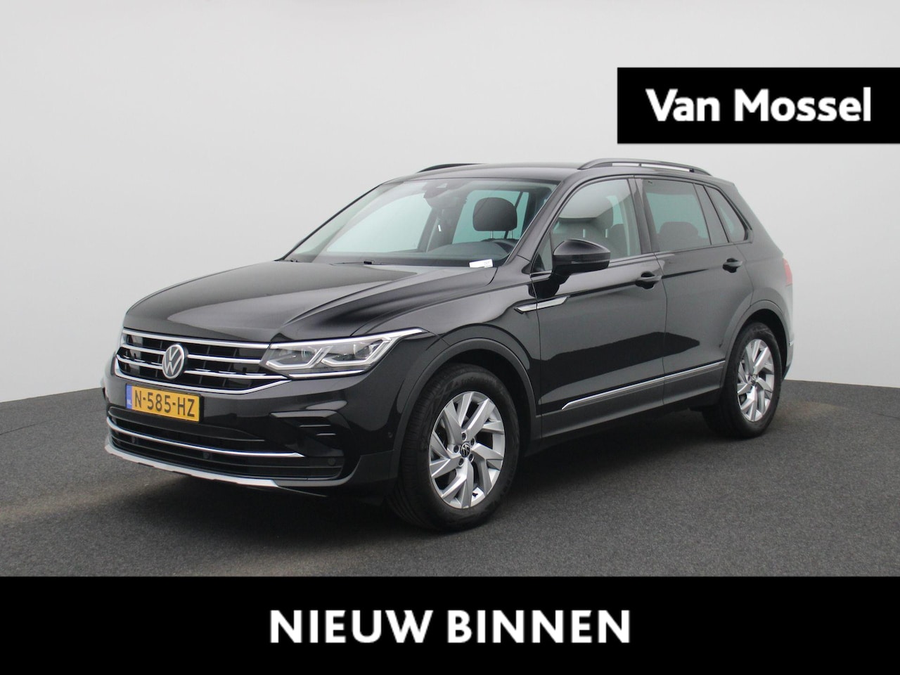 Volkswagen Tiguan - 1.5 TSI Elegance | WORDT VERWACHT | Automaat | Apple Carplay / Android Auto | Camera | Par - AutoWereld.nl