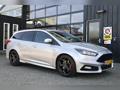Ford Focus Wagon - 2.0 251 PK ST-2 | NL-Auto