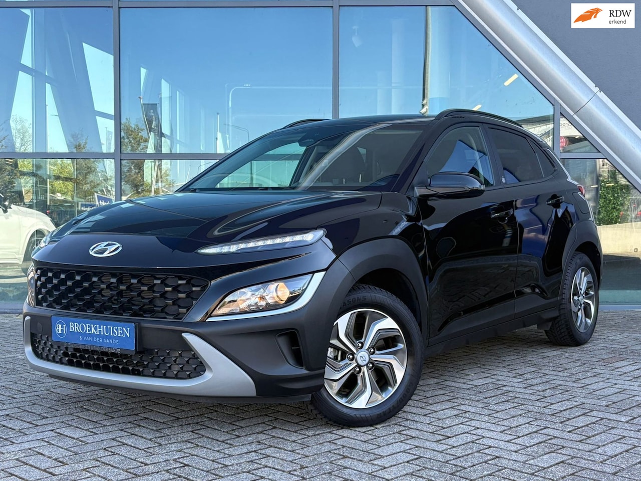 Hyundai Kona - 1.6 GDI HEV Comfort Smart 141pk Camera / Trekhaak / Stoel-Stuur Verwarming - AutoWereld.nl