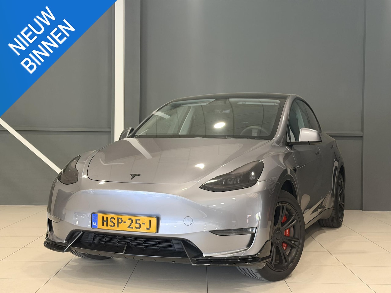 Tesla Model Y - Long Range AWD 75 kWh | Sport pakket | Leder interieur | SOH - AutoWereld.nl