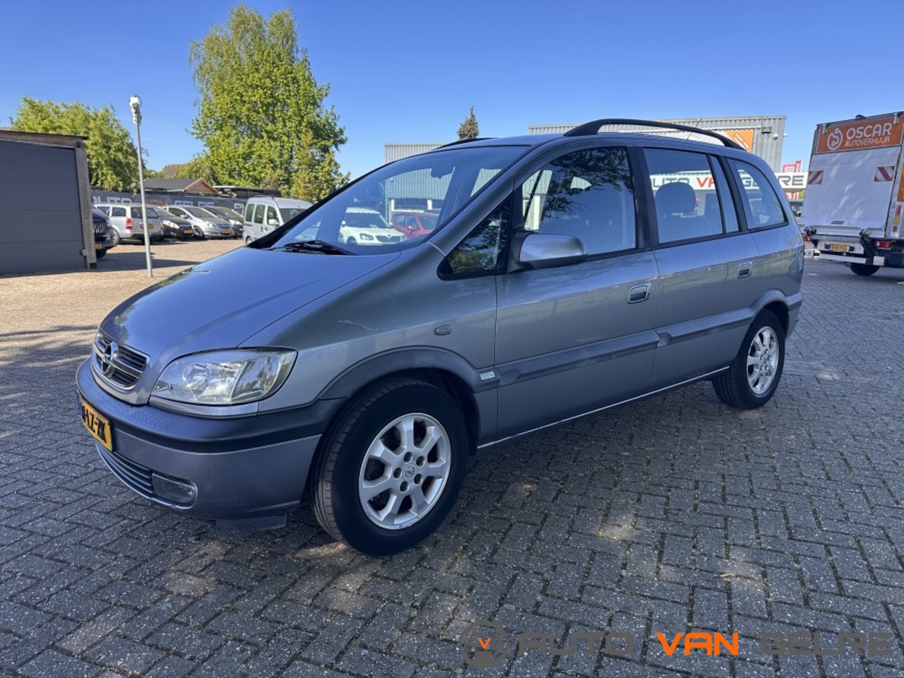 Opel Zafira - 1.8-16V UNIEK! 7 Persoons 2de Eig, Compleet Dealer onderhouden - AutoWereld.nl