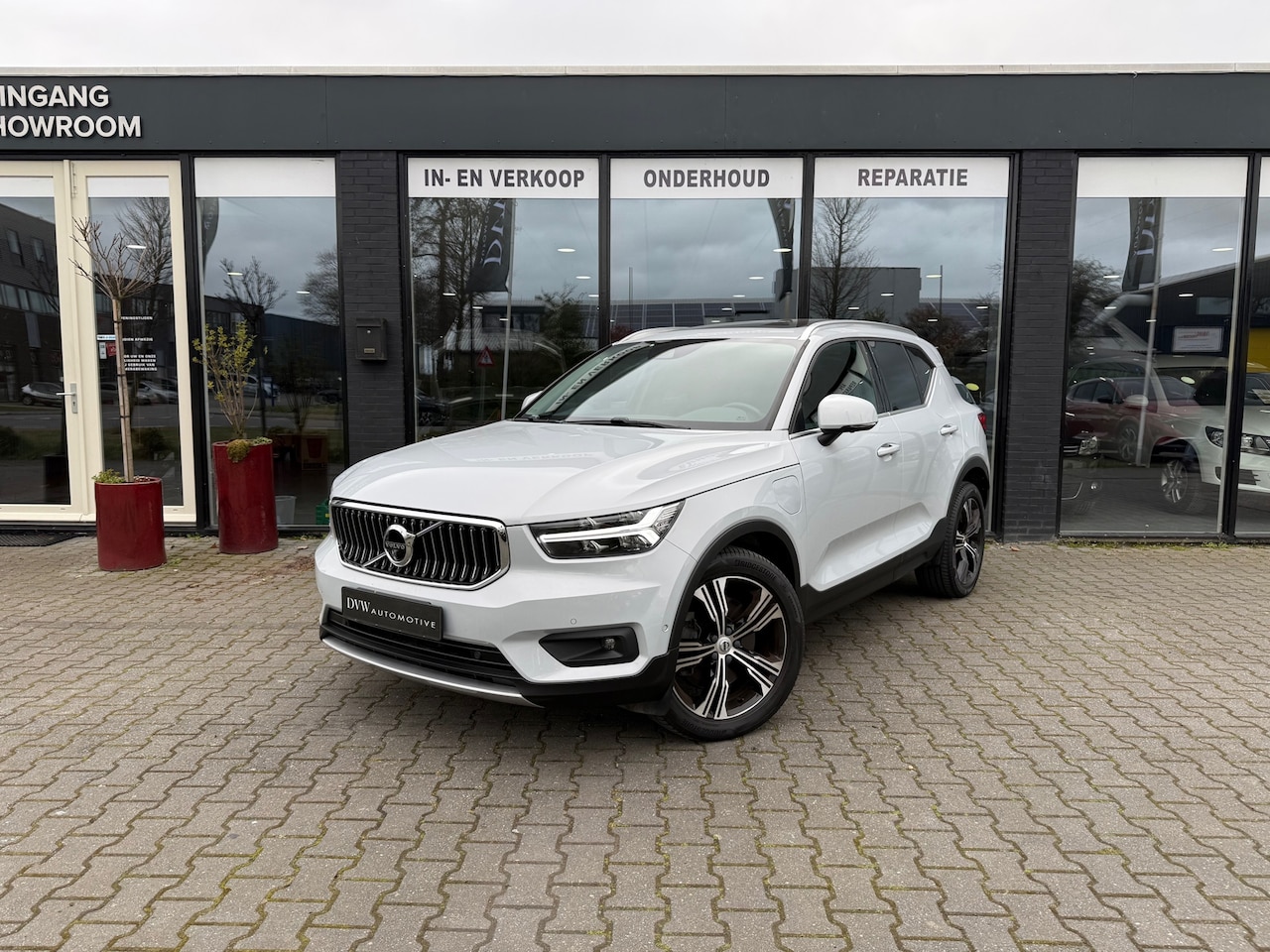 Volvo XC40 - 1.5 T5 Recharge Inscription plug-in - AutoWereld.nl