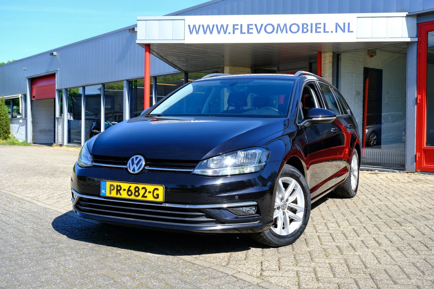 Volkswagen Golf Variant - 1.0 TSI Comfortline Navi|1e Eig|Clima|LMV|Adapt.Cruise - AutoWereld.nl