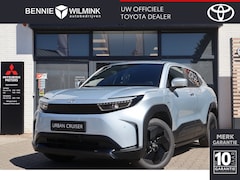 Toyota Urban Cruiser - Dynamic 61 kWh | Stoel/Stuur Verwarming | Carplay |