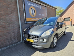 Peugeot 3008 - 1.6 VTi Première