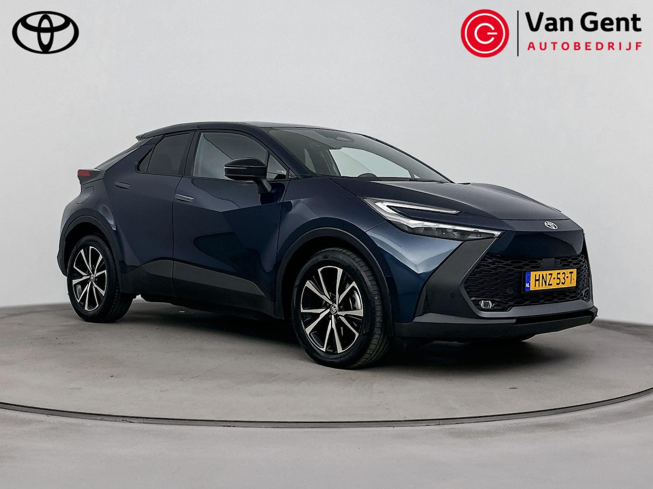 Toyota C-HR - 2.0 Plug-in Hybrid 220 First Edition | Warmtepomp | Apple Carplay / Android Auto | 360 cam - AutoWereld.nl