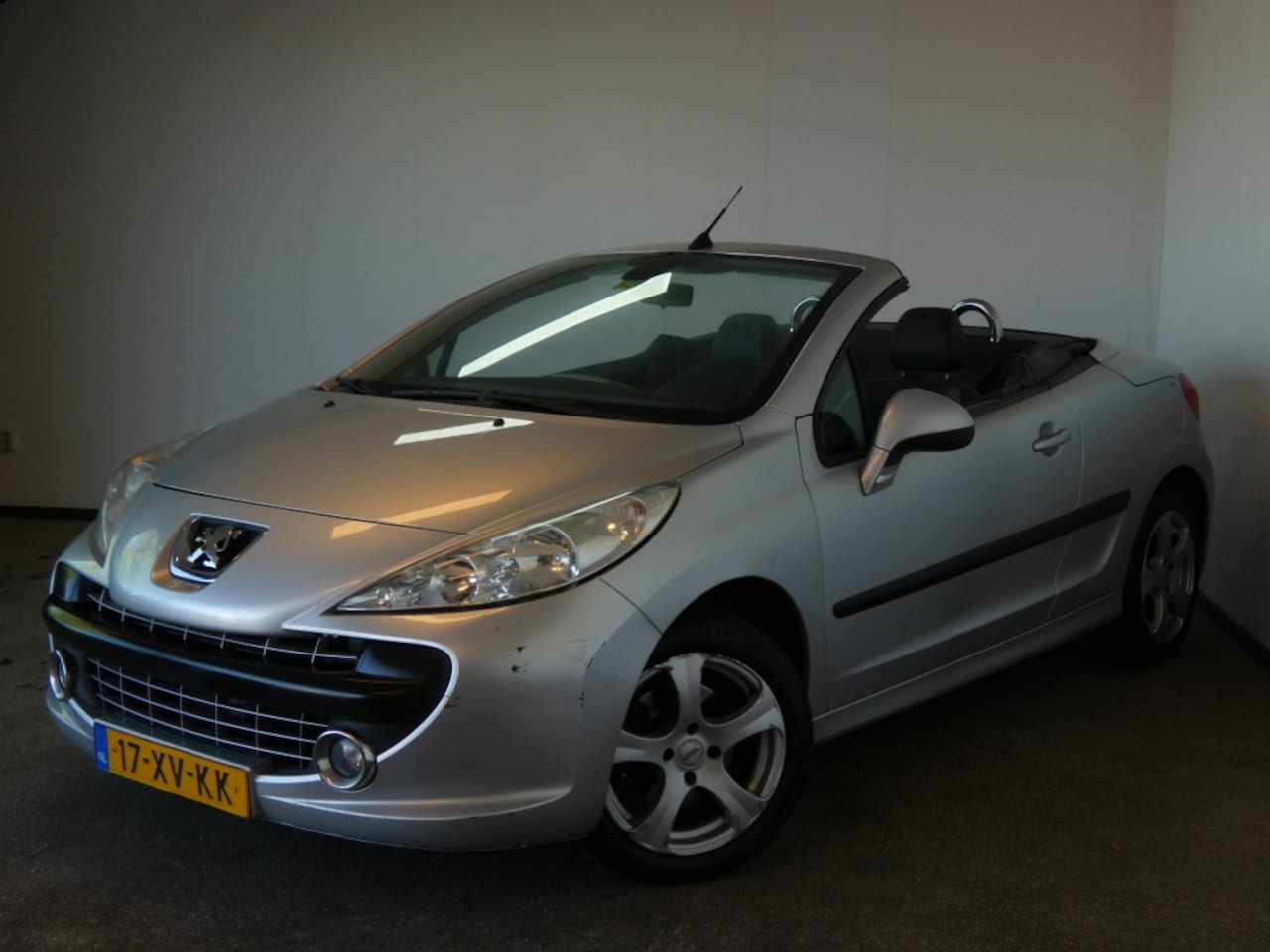 Peugeot 207 CC - 1.6 VTi Nwe APK - AutoWereld.nl