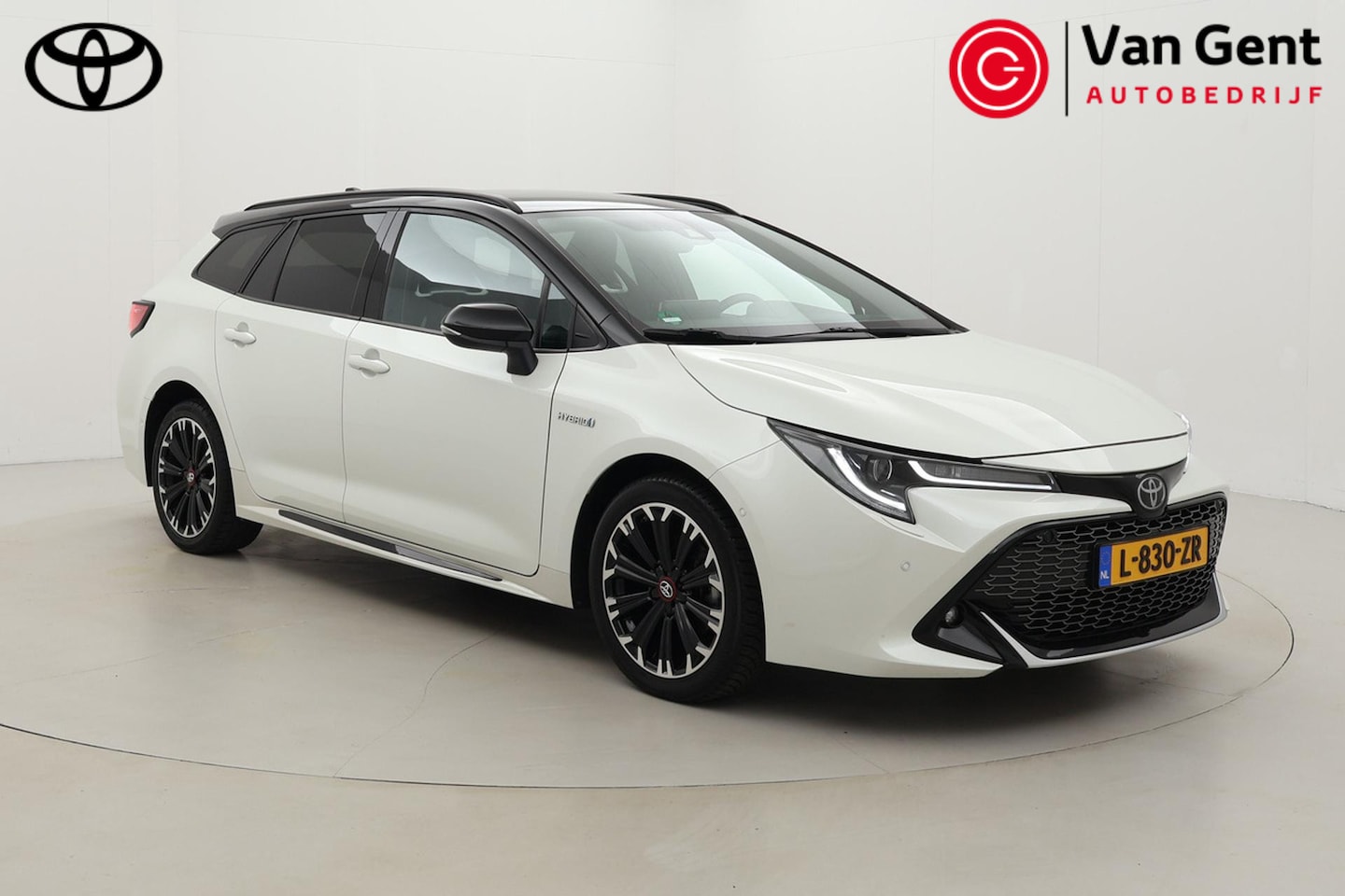 Toyota Corolla Touring Sports - 1.8 Hybrid GR Sport | Trekhaak | Apple Carplay / Android Auto | Dodehoek detectie | Head-u - AutoWereld.nl