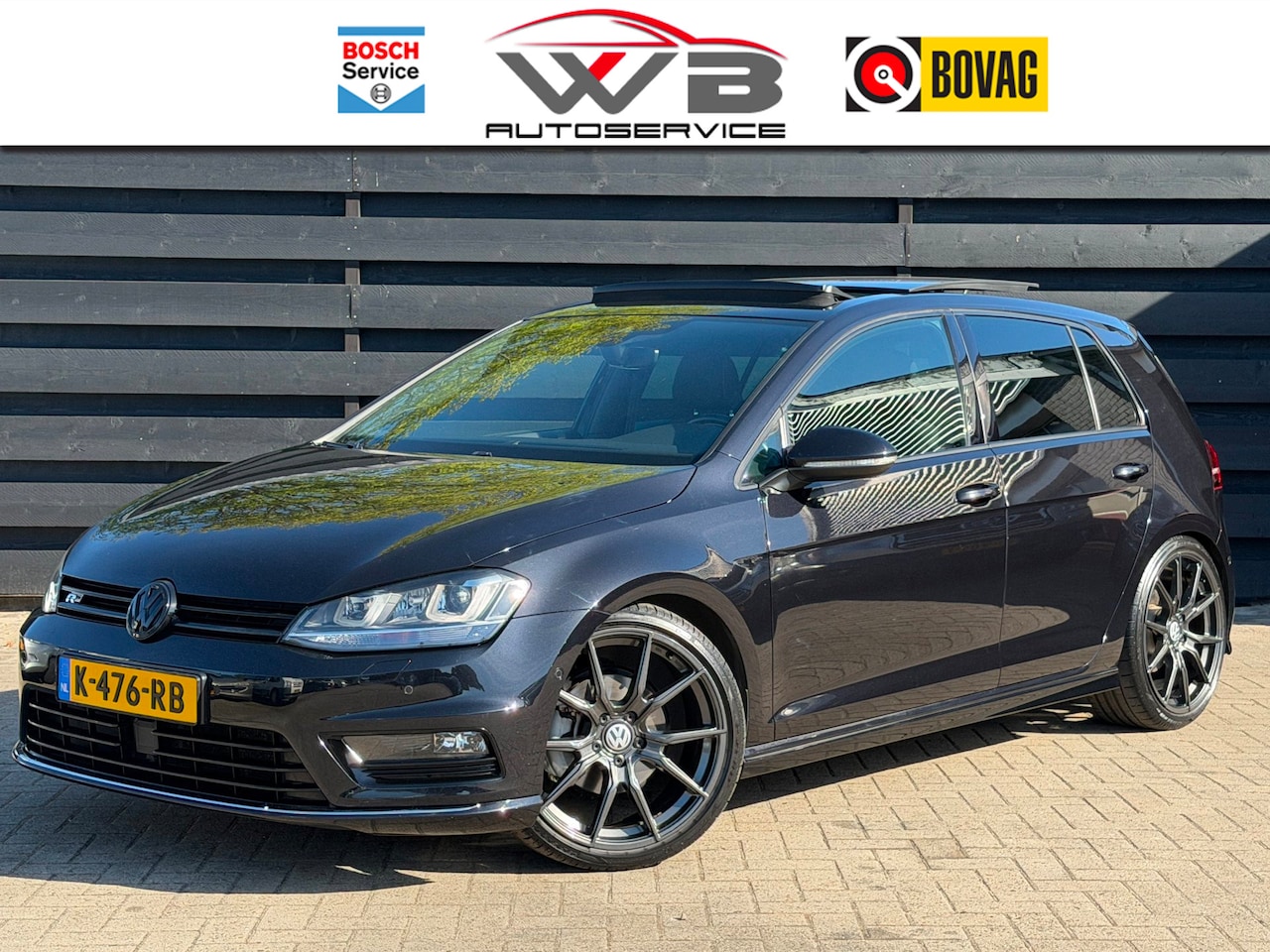 Volkswagen Golf - 1.4 TSI R-Line I Pano I ACC I BlindSpot I Camera - AutoWereld.nl