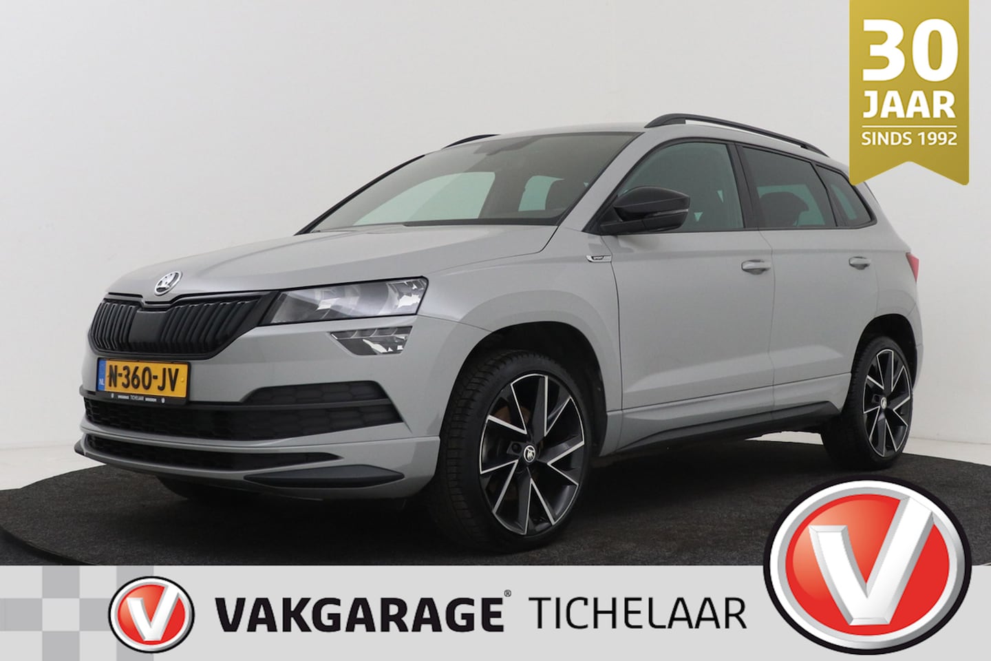 Skoda Karoq - 1.5 TSI ACT Sportline Business | Trekhaak | Digital Cockpit | Stoelverwarming | Adap. Crui - AutoWereld.nl