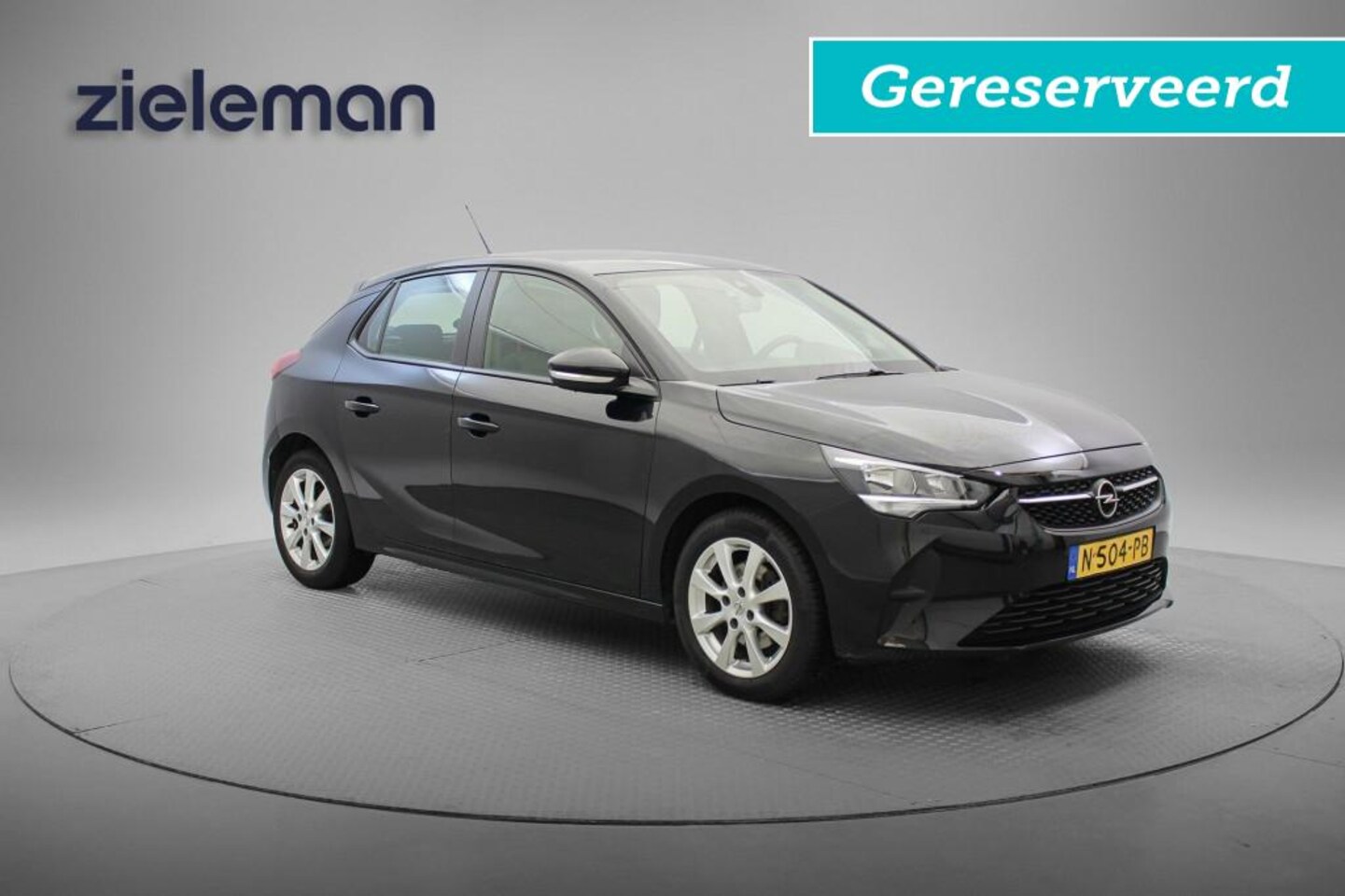 Opel Corsa - 1.2 GS Line 102 PK - Carplay, Navi, Cruise, Clima GERESERVEERD!!! - AutoWereld.nl