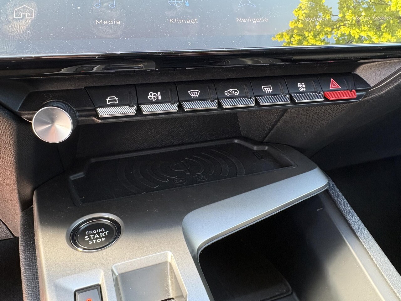 Peugeot 408 - 1.2 Hybrid 145 e-DCS6 Allure | Camera | Navigatie | Cruise Control | Apple Carplay/Android - AutoWereld.nl