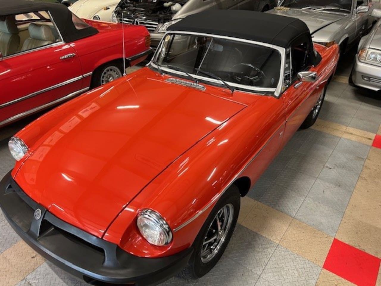 MG B type - 1.8 Roadster origineel Nederlands - AutoWereld.nl