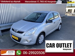 Hyundai i20 - 1.2i Business Edition Met Airconditioning en Nieuwe APK – Inruil Mogelijk –