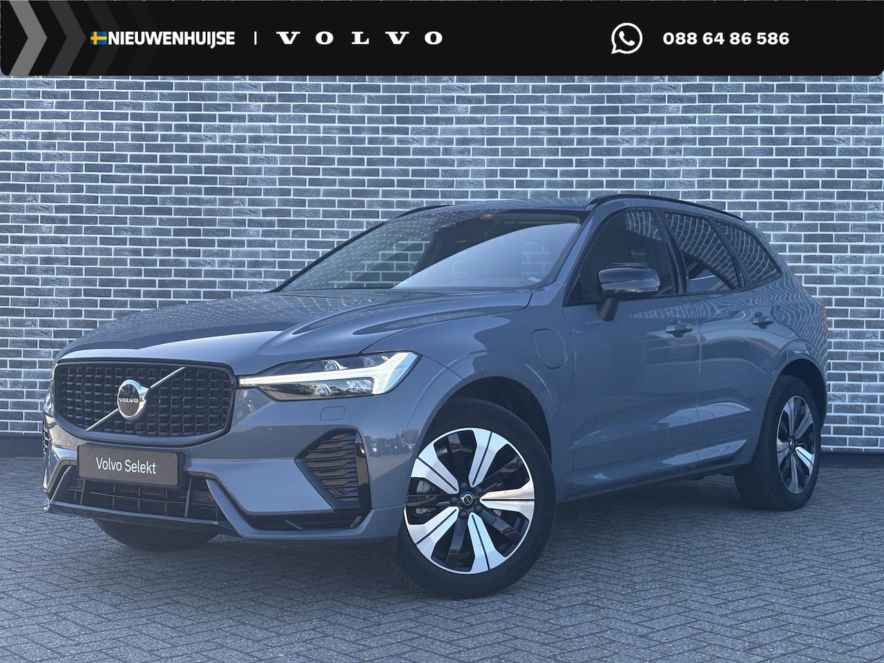 Volvo XC60 - 2.0 T6 Plug-in hybrid AWD Plus Dark | Trekhaak | Schuif/kanteldak | Keyless entry | Extra - AutoWereld.nl