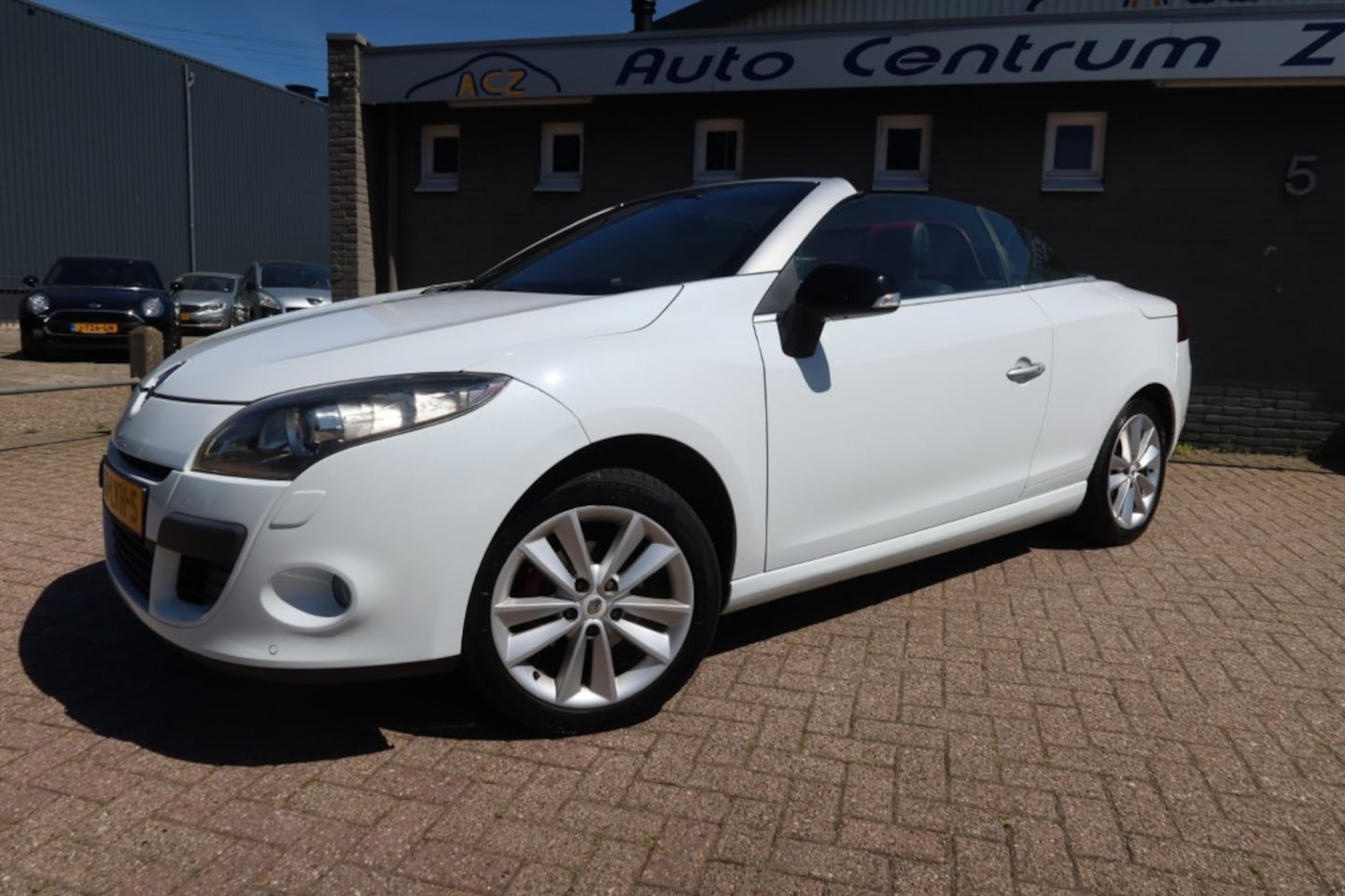 Renault Mégane - 1.4 TCe Dynamique 1.4 TCE DYNAMIQUE, NAVI , LEDER, XENON ENZ... - AutoWereld.nl
