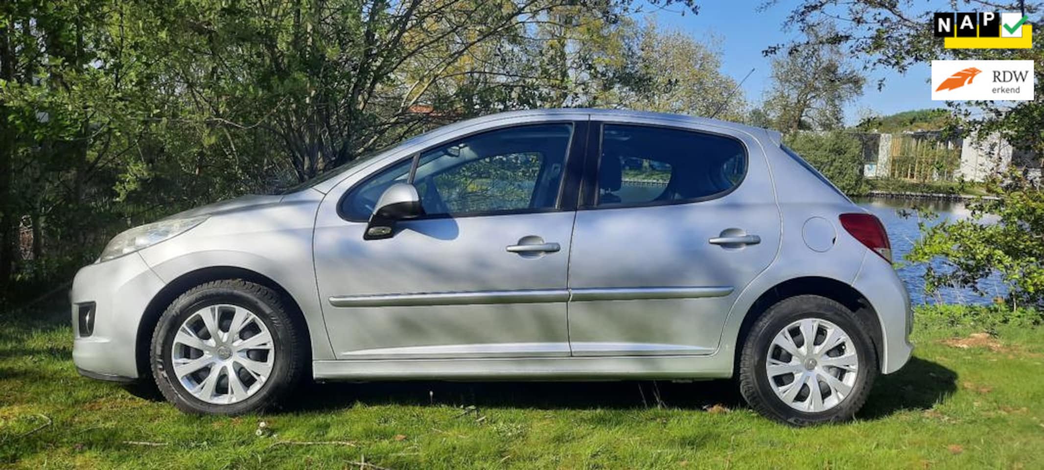 Peugeot 207 - 1.6 VTi XS AUTOMAAT PANO LAGE KMSTAND - AutoWereld.nl