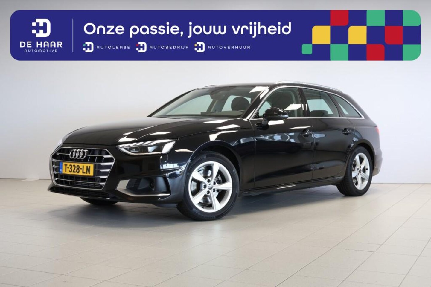 Audi A4 - 35 TFSI Advanced Edition - 2023 - Automaat - Trekhaak - CarPlay - AutoWereld.nl