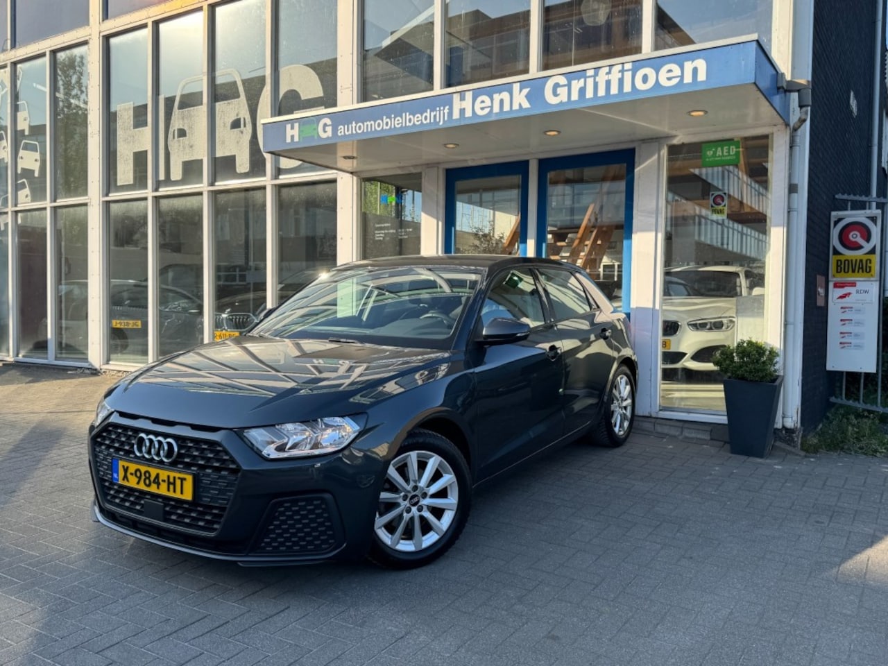 Audi A1 Sportback - A1 Sportback 30 TFSI S Edition I Carplay I Climate contr. I PDC - AutoWereld.nl