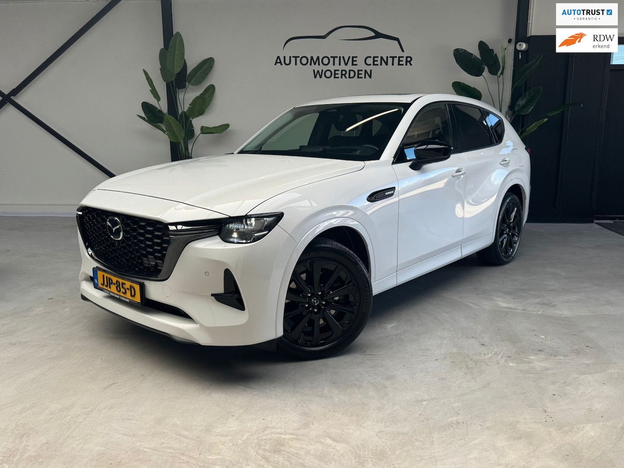 Mazda CX-60 - 2.5 e-SkyActiv PHEV Homura PANO VIRTUAL CAM STOELVERWARMING - AutoWereld.nl