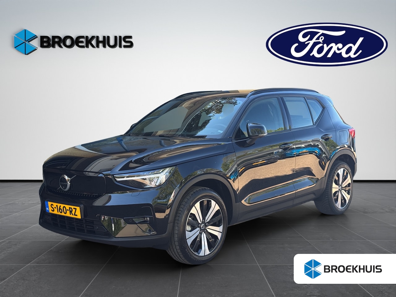 Volvo XC40 - Recharge Ultimate 70kWh 231pk | Pano | Adaptive Cruise | Dodehoek Detectie | 360 Camera | - AutoWereld.nl