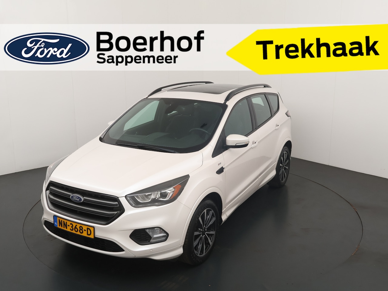 Ford Kuga - 1.5 EcoBoost ST Line | Pano | Elek. Trekhaak | Stoel/Voorruitverw. | Elek. achterklep | - AutoWereld.nl